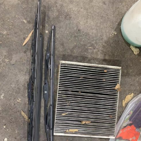 Repair oil leaking, replace cabin filter & wiper carlingford eastwood car repair sydney by amazingstudio google seo 04
